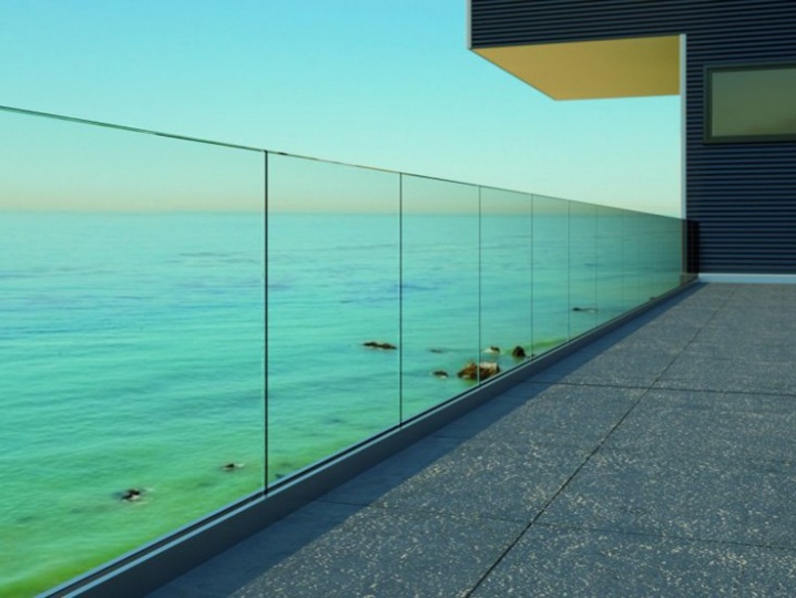 Hurricane-Resistant Glass